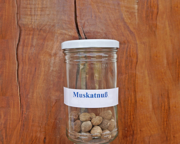 Muskatnuss 2 Stück - FridaFrisch