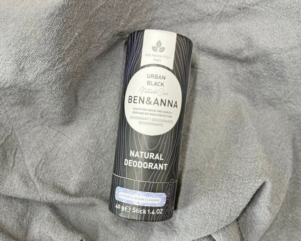 Natural Deodorant - URBAN BLACK - FridaFrisch